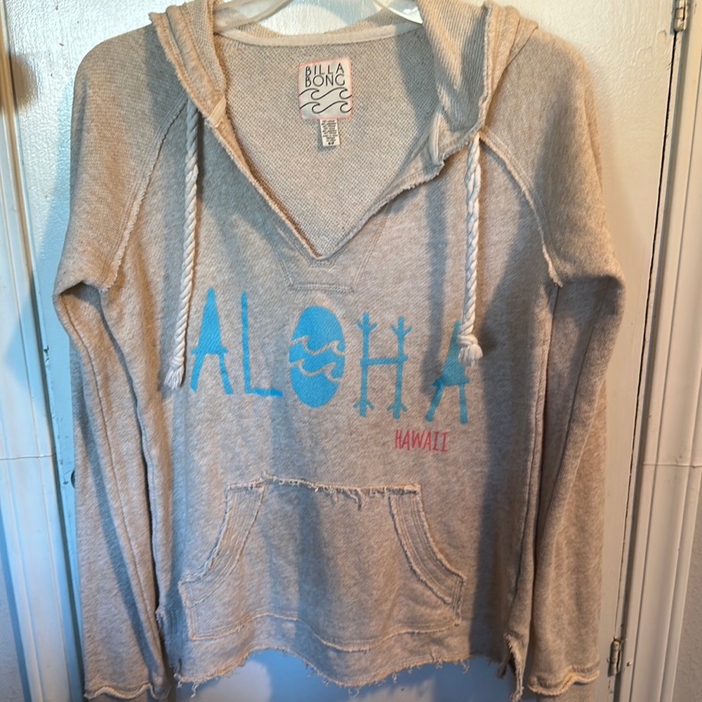 Billabong hooded sweatshirt with front pocket